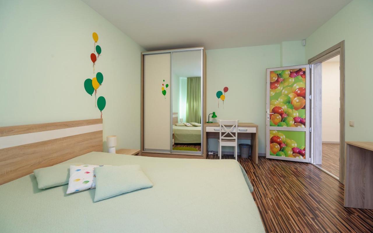 Colored Balloons - 3 Bedrooms, 3 Bathrooms, Equipped Large Apartments 利沃夫 外观 照片